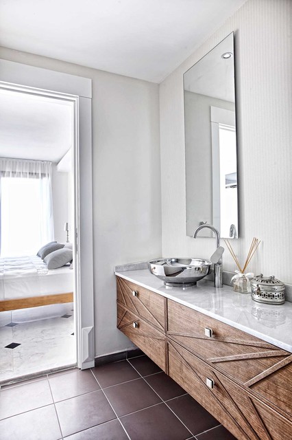 Interior contemporary-bathroom