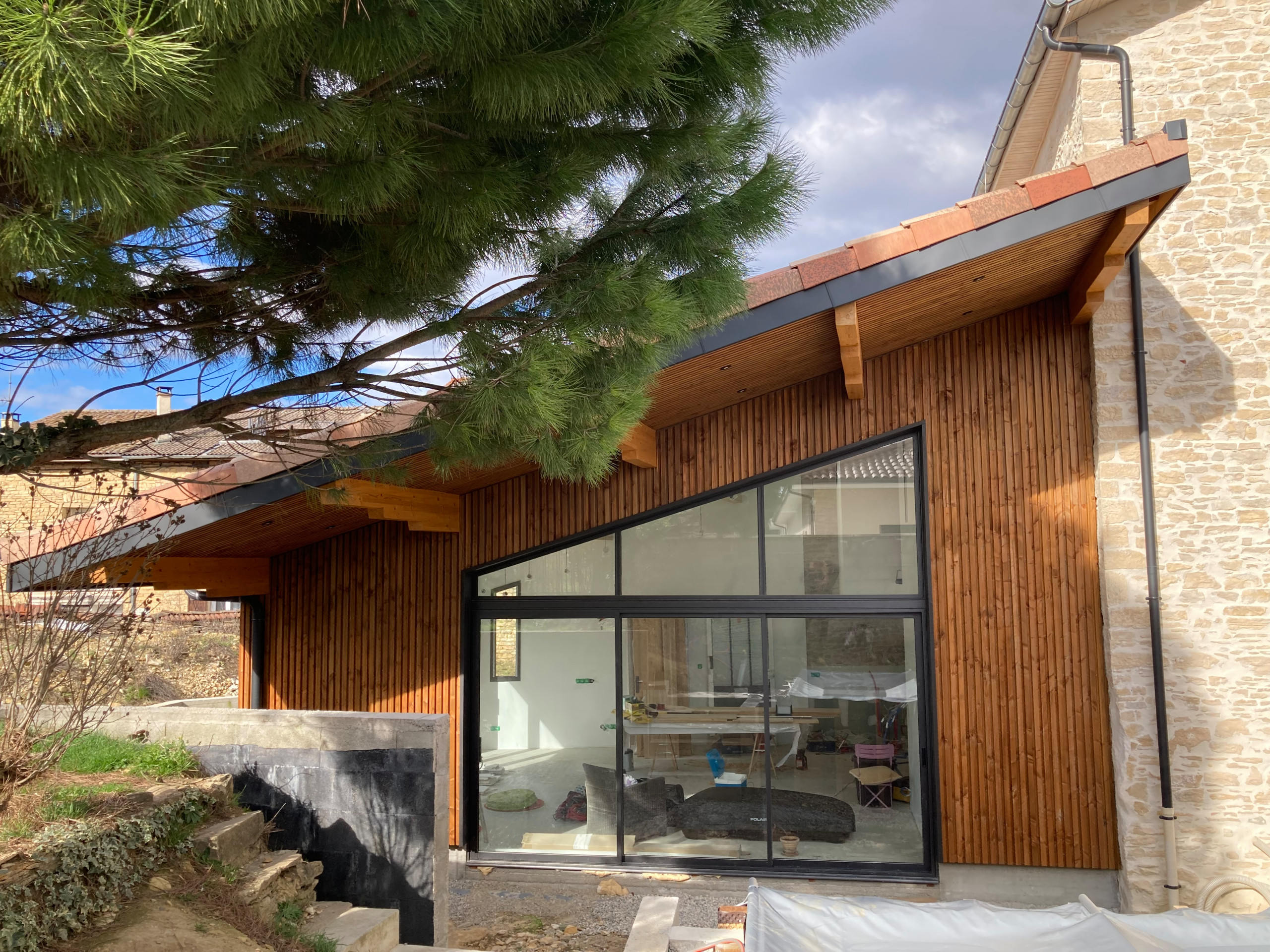 Rénovation complète dans l'ancien et extension (projet en cours de réalisation)