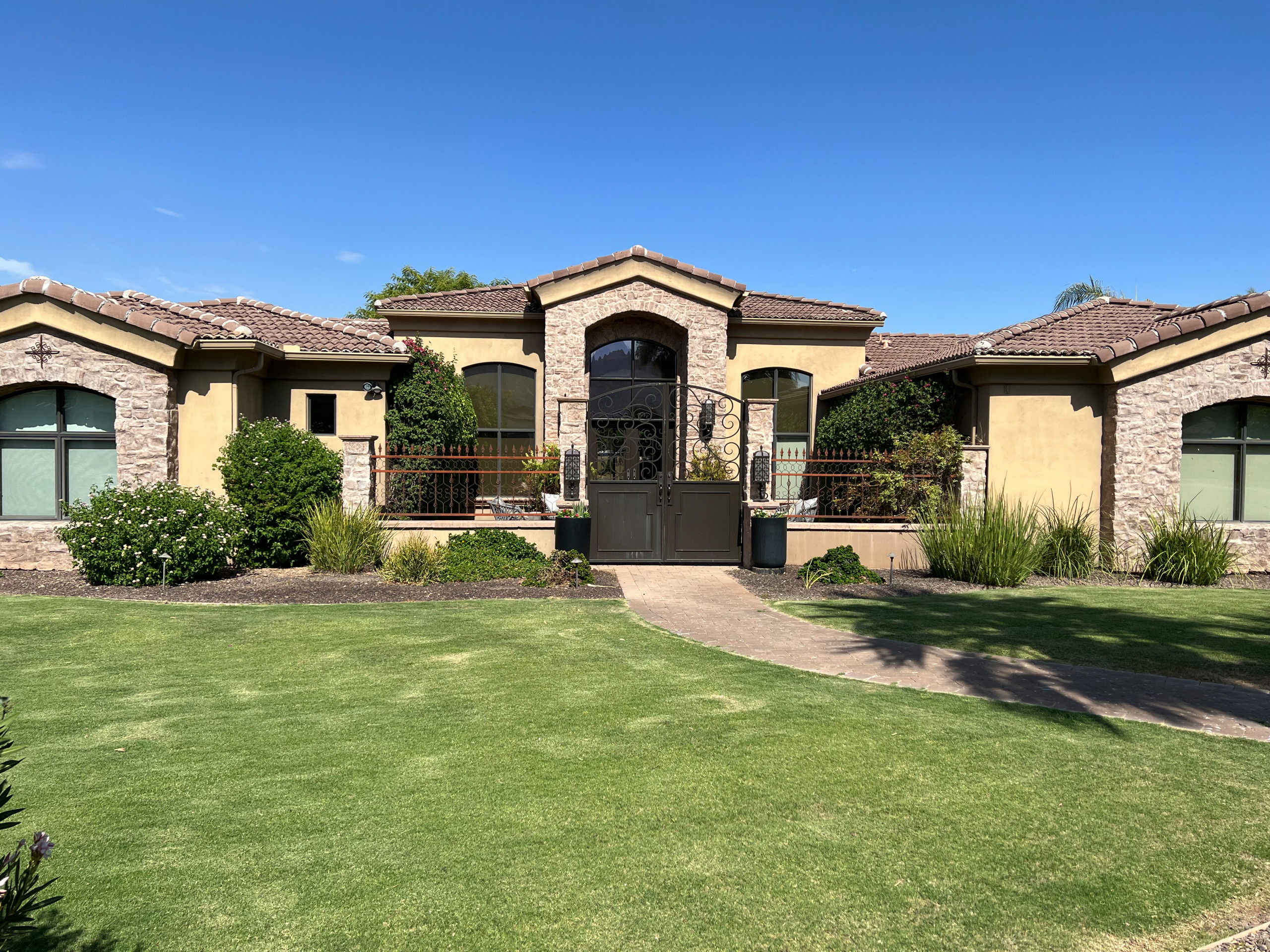 Paradise Valley Update Private Oasis