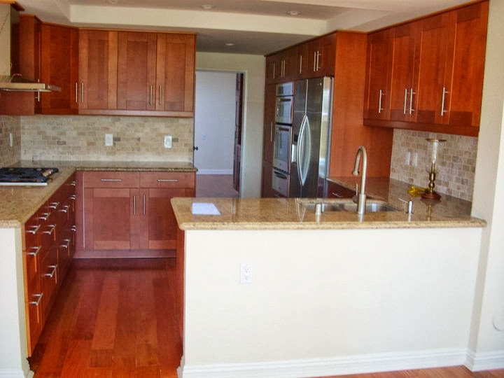 Inspiration for a transitional kitchen remodel in Orange County