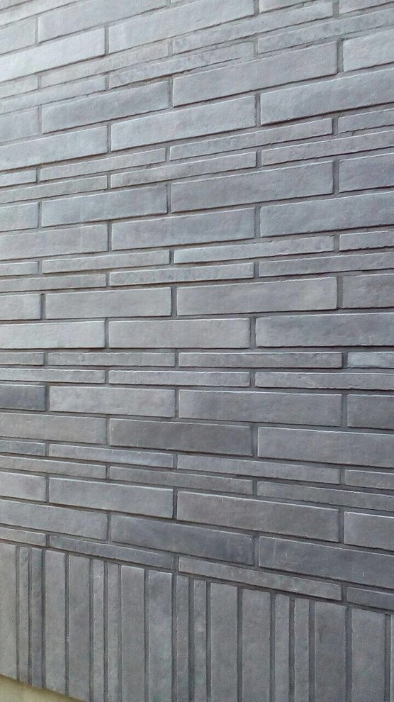 Облицовка дома декоративной ригельной плиткой