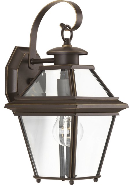 Traditional Outdoor Wall Lights