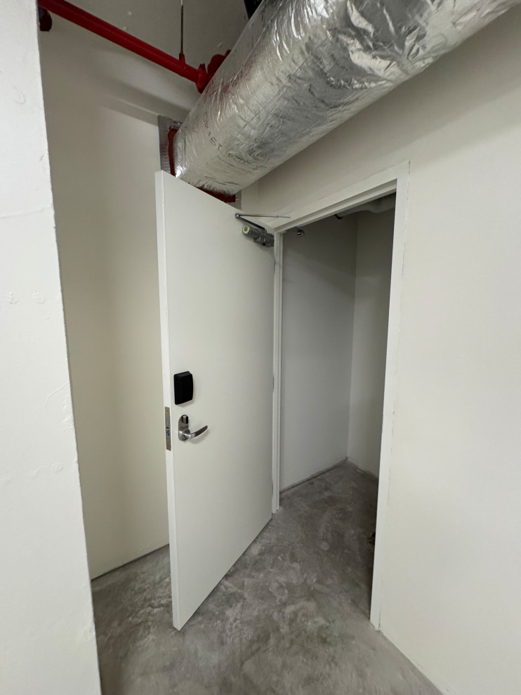 NF301 - Naples Beach Club