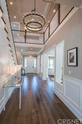 Entryway - entryway idea in Los Angeles