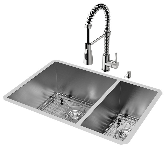 Vigo All In One 29 Endicott Double Bowl Undermount Kitchen Sink Set