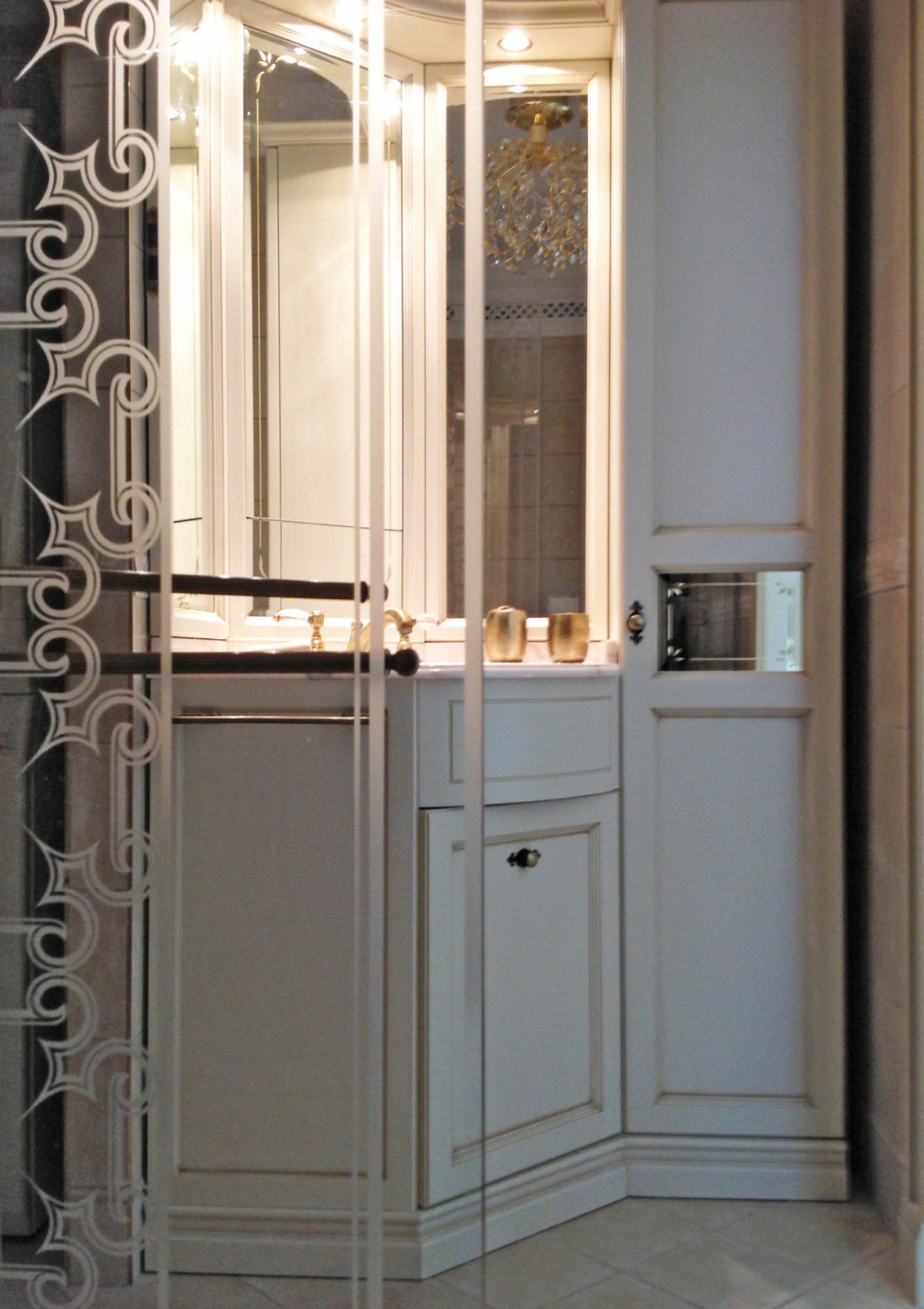 Интерьер квартиры в стиле неоклассики