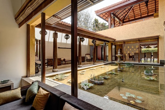 12 Indian  Homes  With Spectacular Indoor Waterbodies