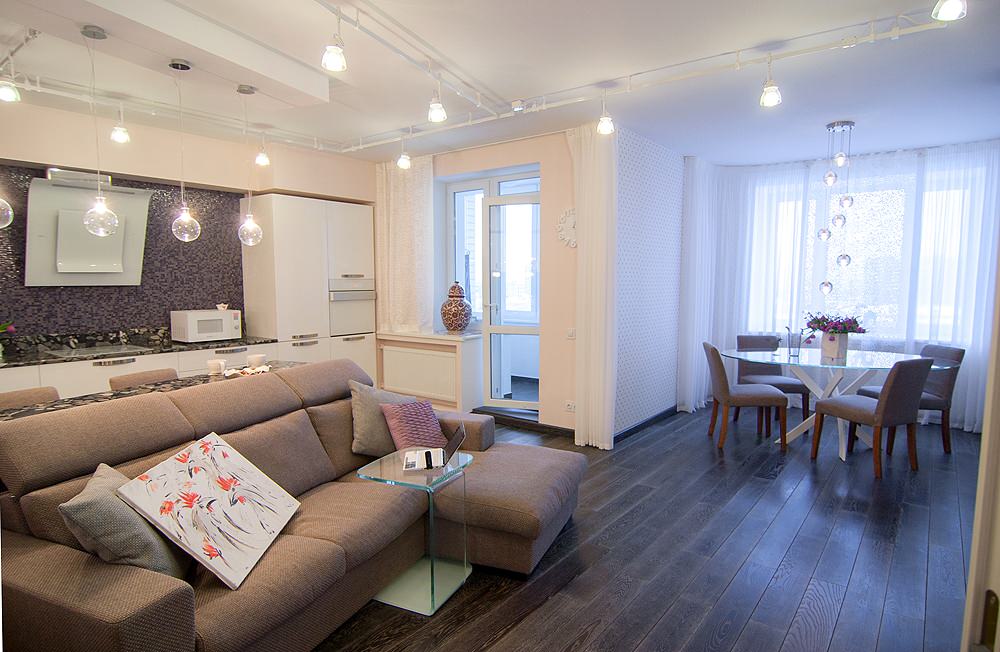 Apartment with cocks