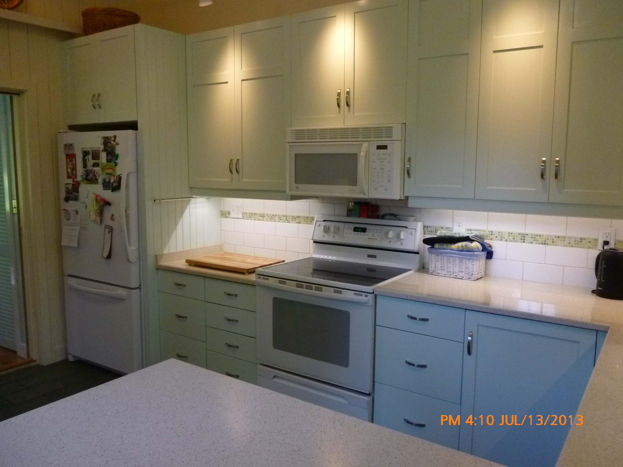 Lynch Kitchen. Shaker style, painted