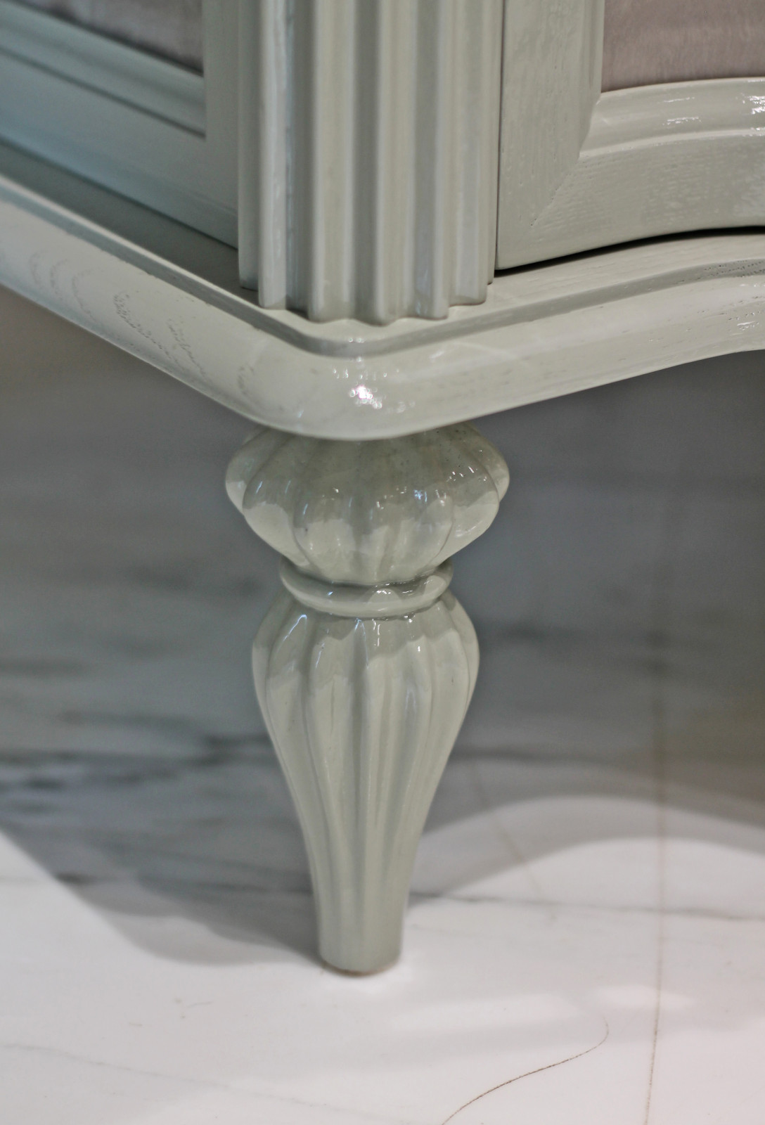 Комод в ванную комнату