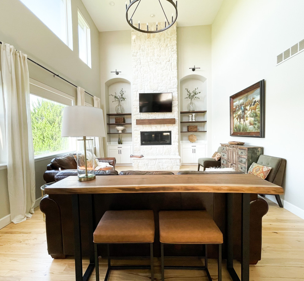 Modern Mountain Living Room