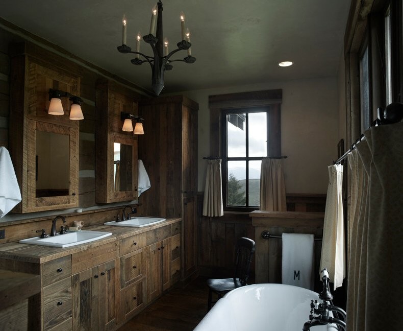 Bathroom - rustic bathroom idea