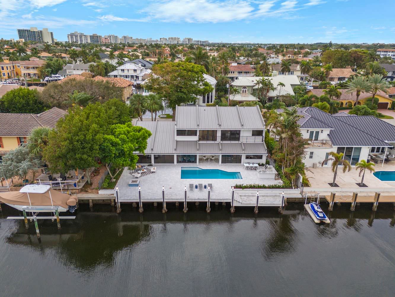943 Evergreen Residence