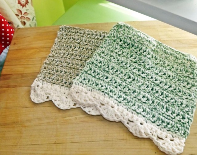 Crochet Dish Cloths in green and cream, vintage doily inspired