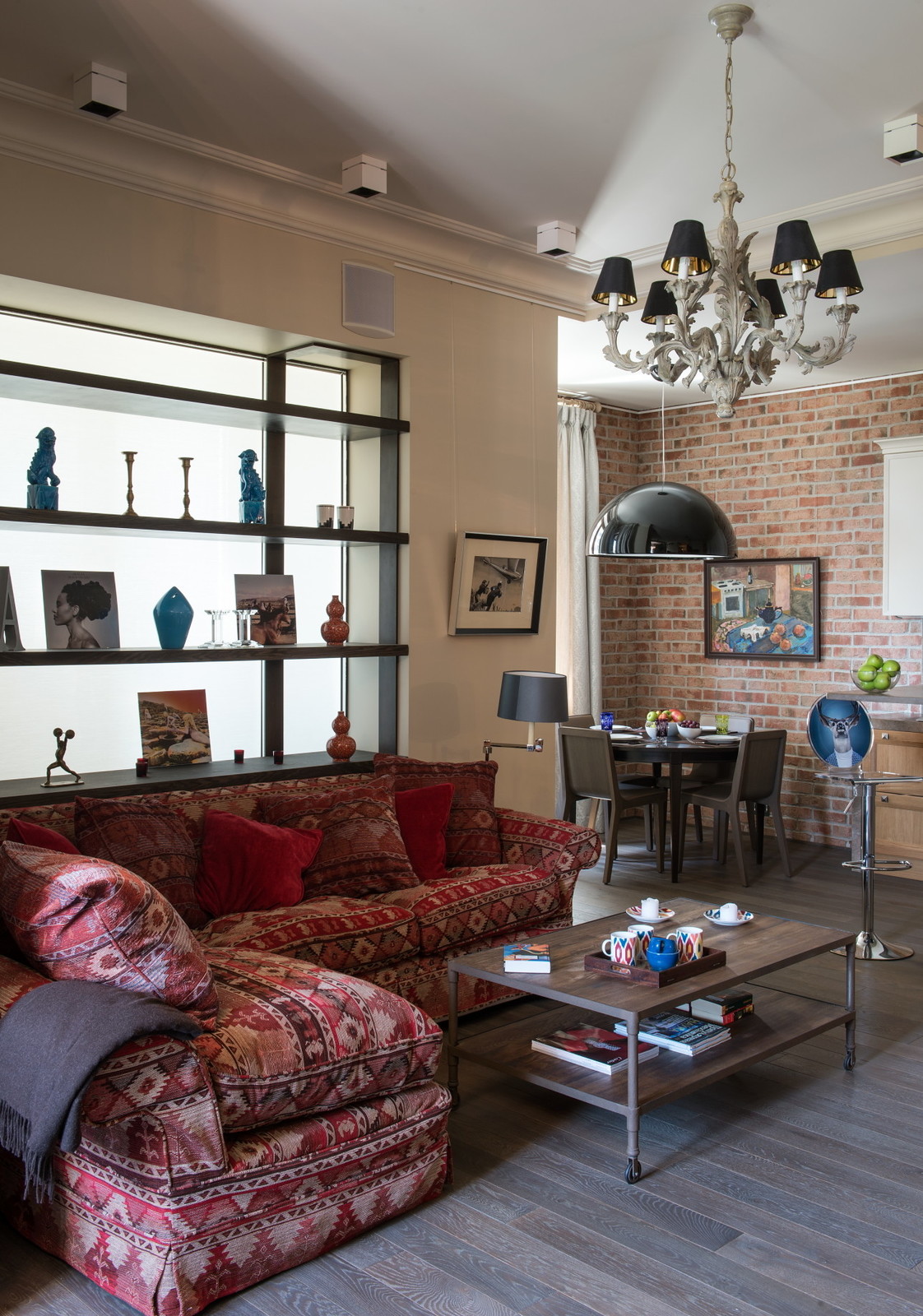 Квартира для молодого человека на Воробьевых Горах. Москва 2015 год