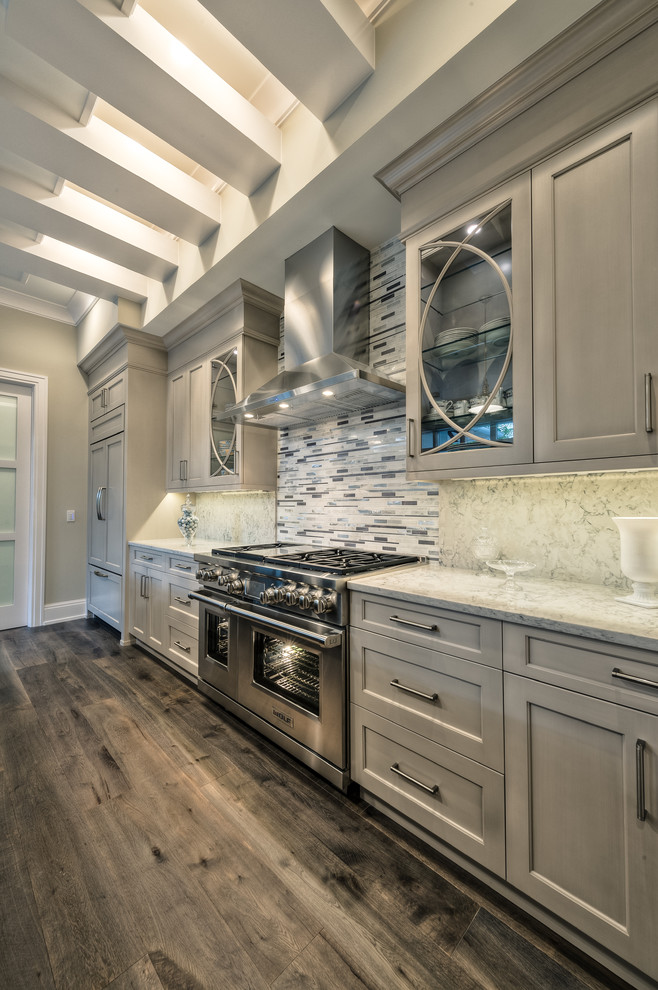 Inspiration for a transitional kitchen remodel in Miami