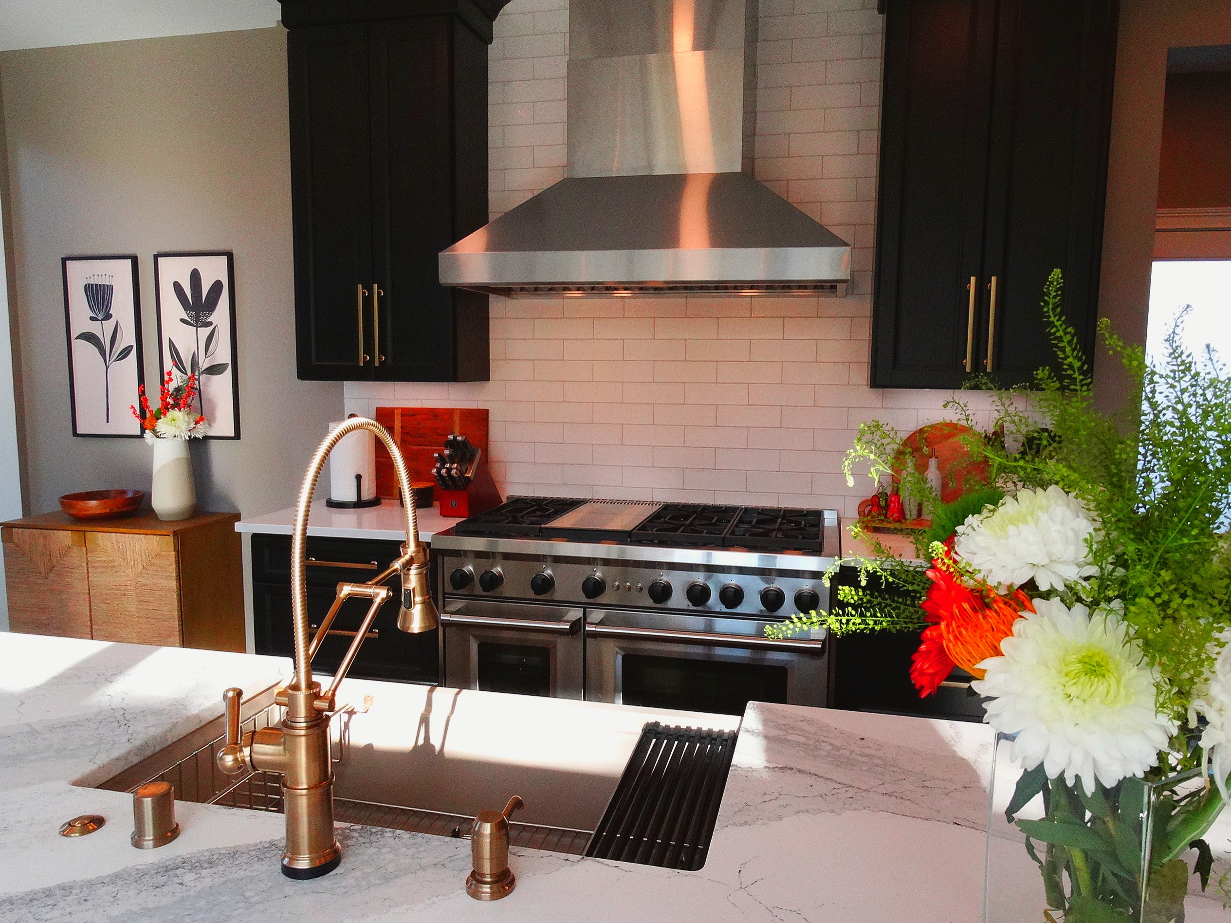 Bayside Residence - Kitchen & Laundry Room Remodel