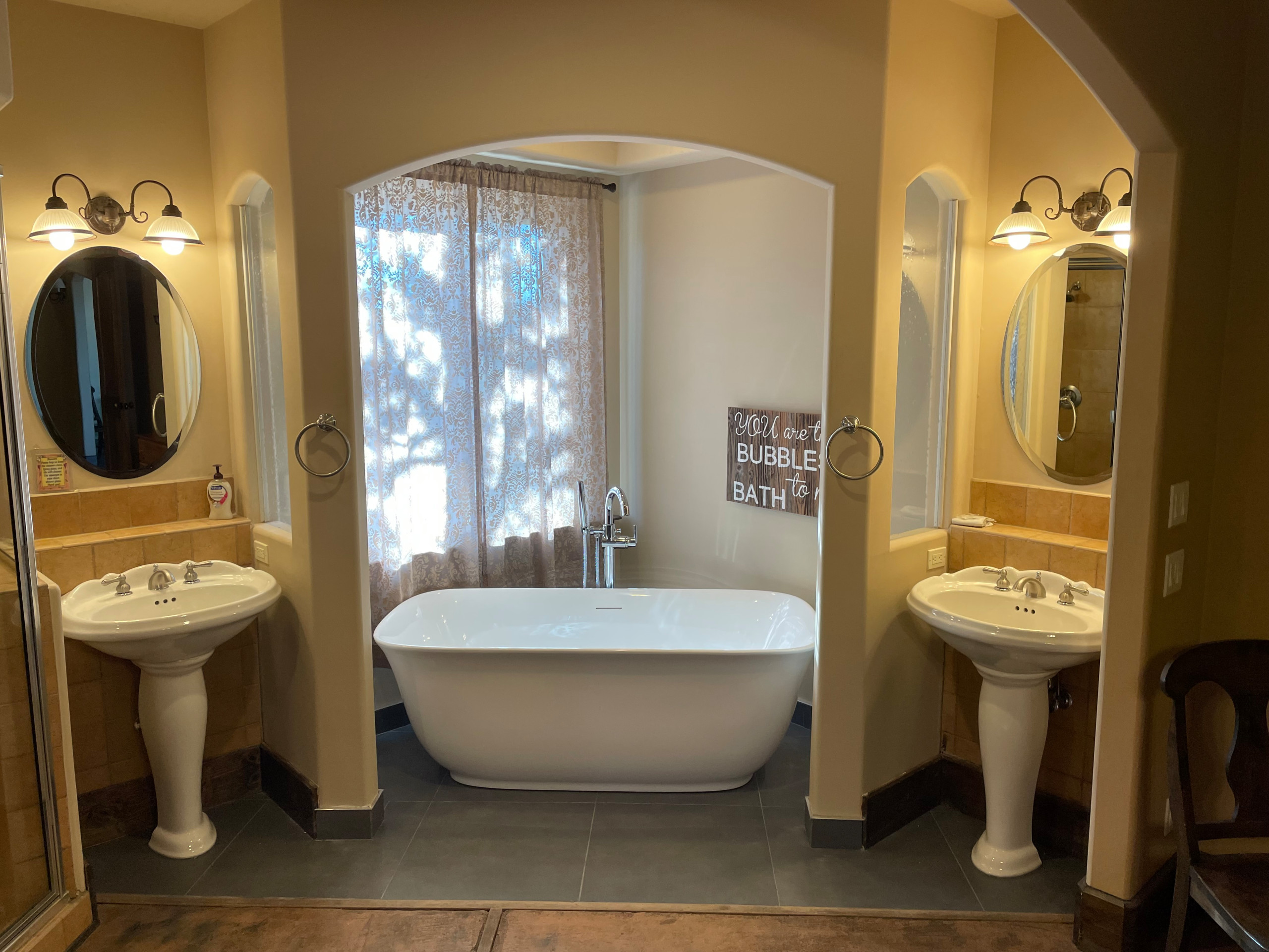 Redmond Kitchen & Bathroom Remodel