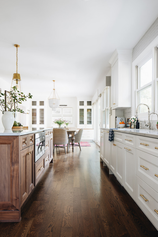 Oak Lake House - Transitional - Kitchen - Chicago - by Laura Design ...