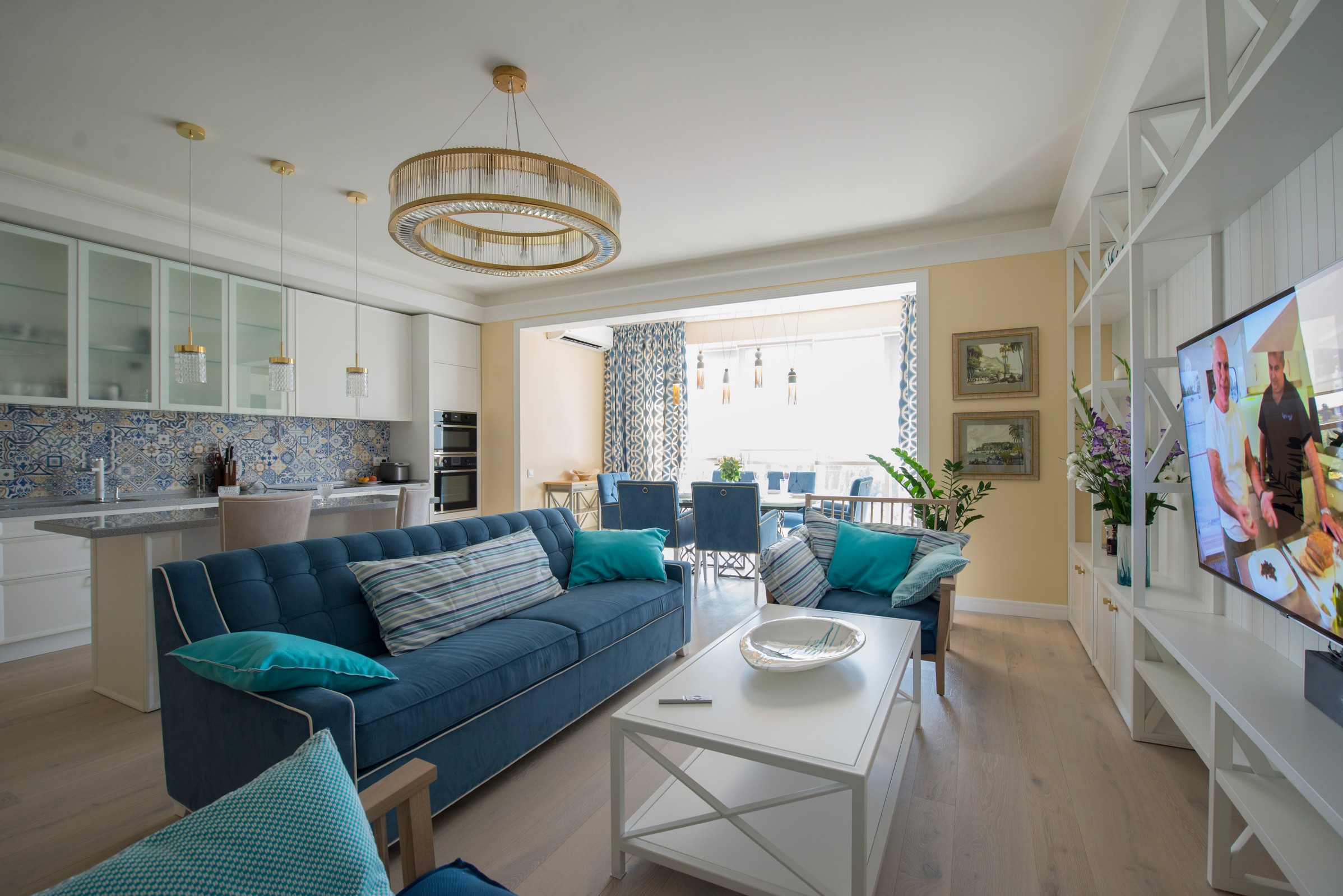 Дом с видом на море.