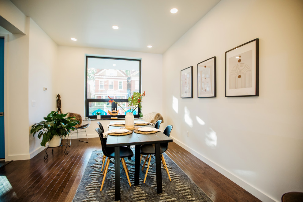Inspiration for a large transitional home design remodel