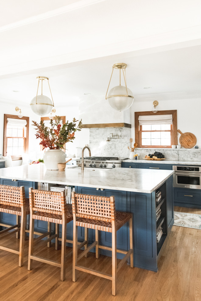 Example of a transitional kitchen design in Seattle