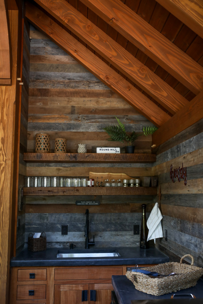 Inspiration for a rustic home design remodel in DC Metro
