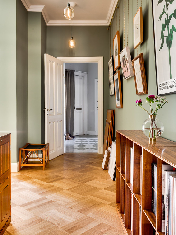 Bild på en minimalistisk hall