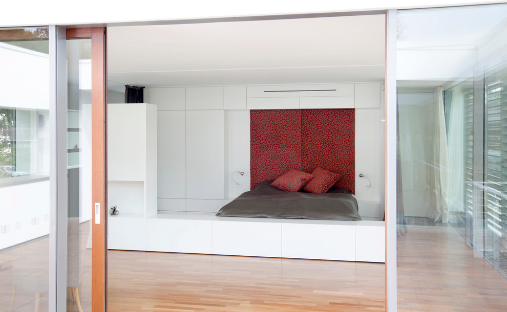 Modern bedroom in Cologne.