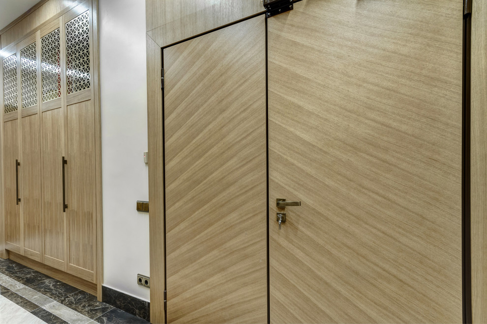 Холл в жилом доме в Москве