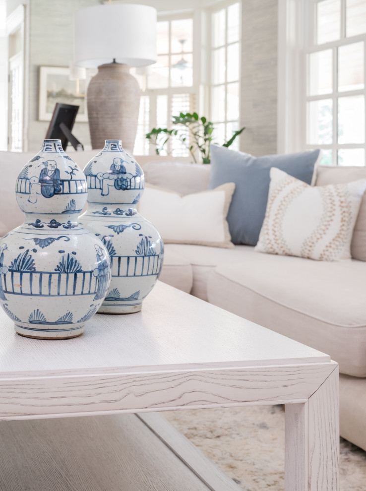 Transitional home design photo in Baltimore