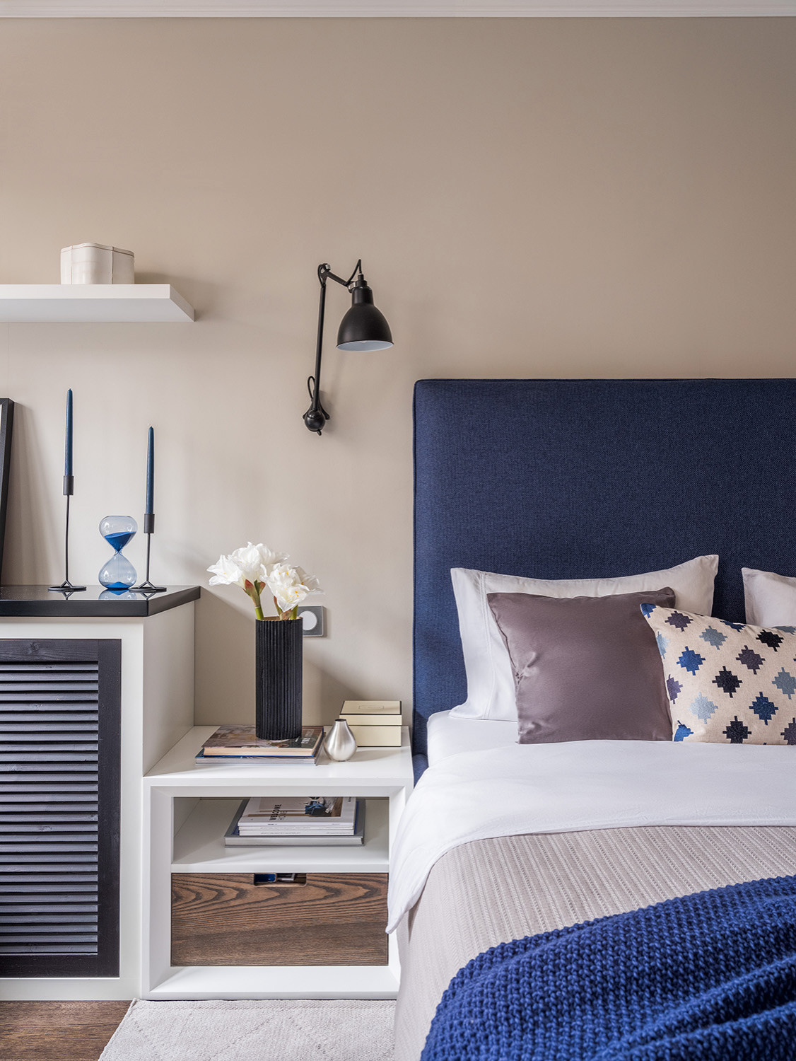 Двухкомнатная квартира в синих тонах