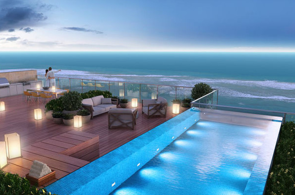 Inspiration for a transitional home design remodel in Miami