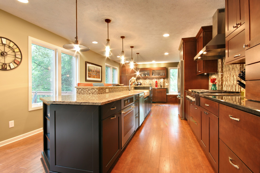 Inspiration for a transitional kitchen in Grand Rapids.