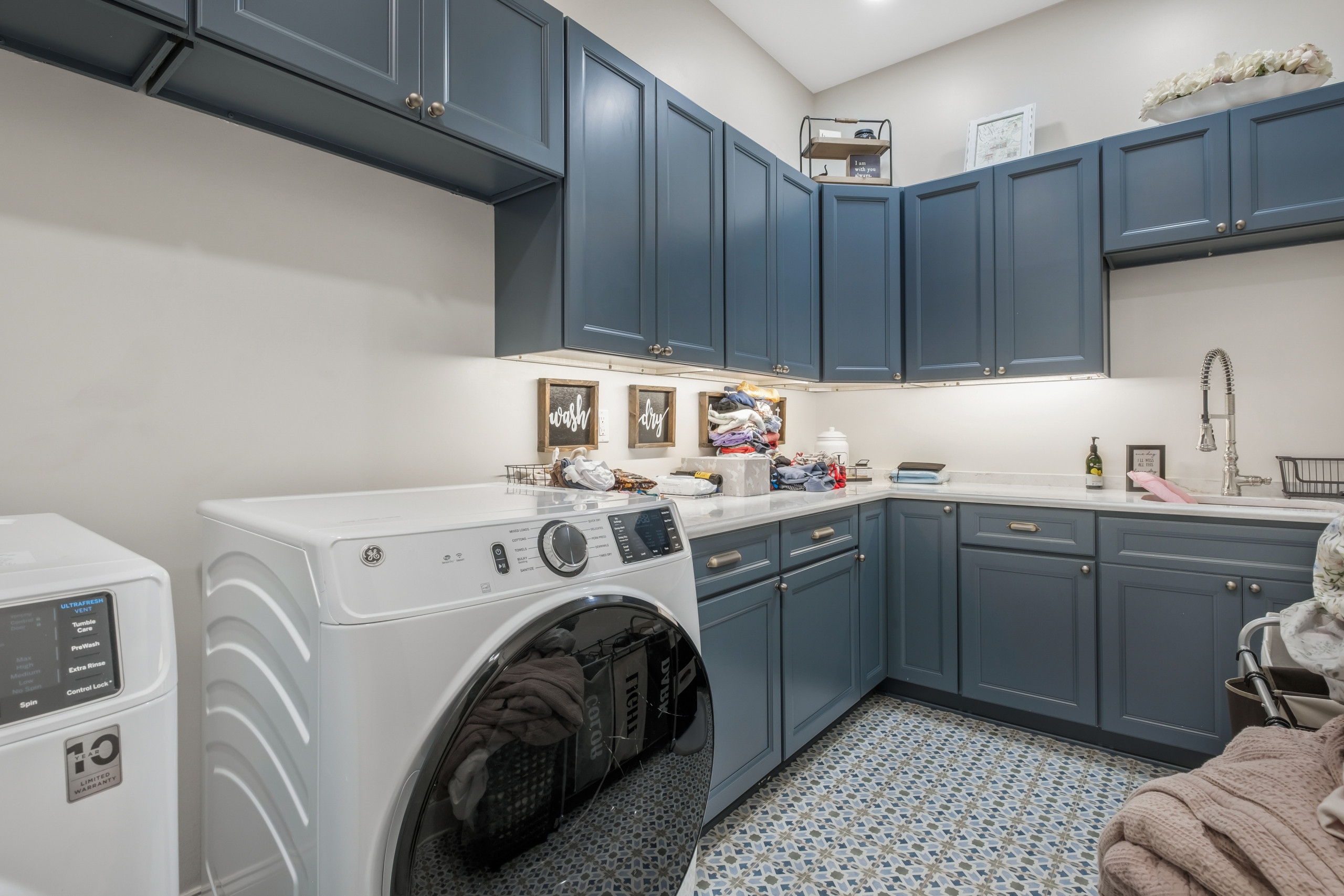 Farmhouse Build From the Ground Up