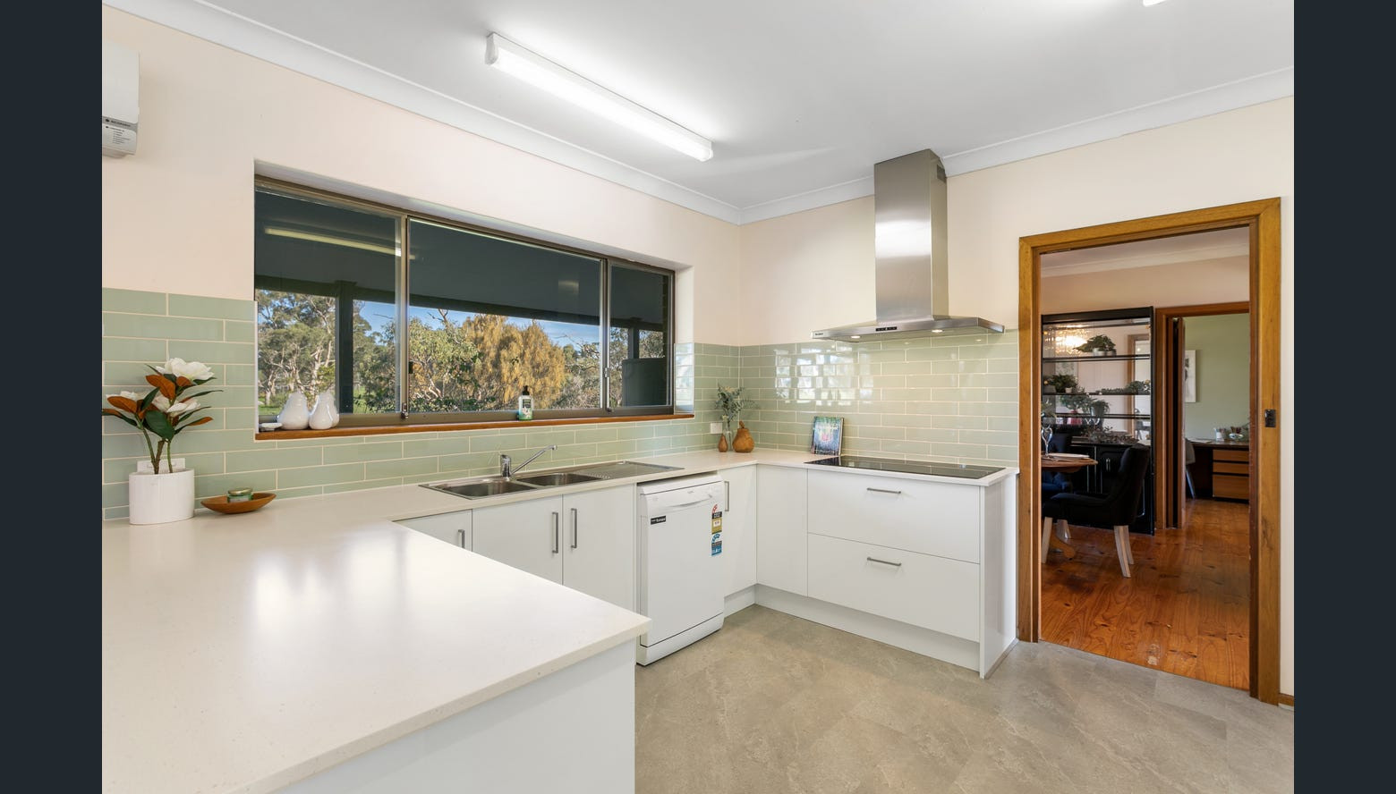 22 Scrubby Hill Rise, Highland Valley SA