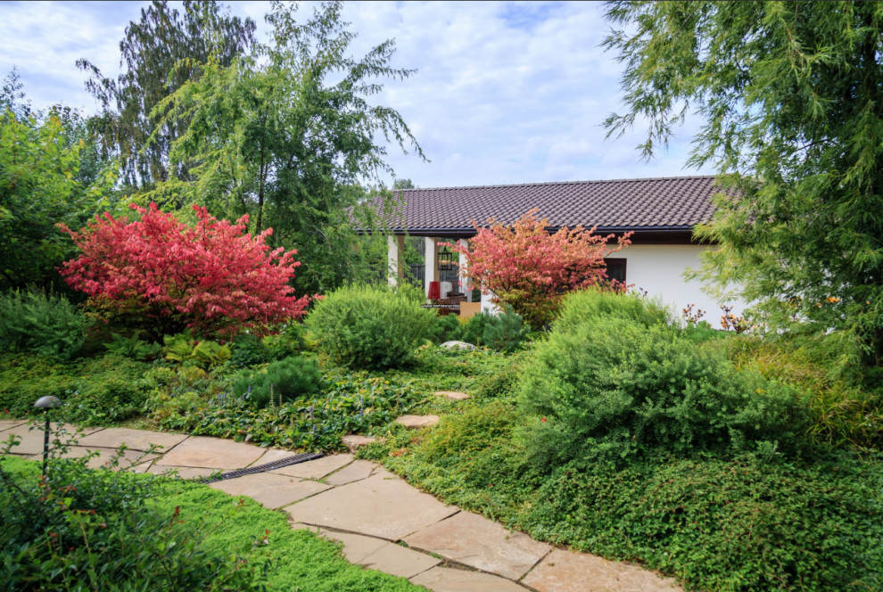 Дом на крутом склоне