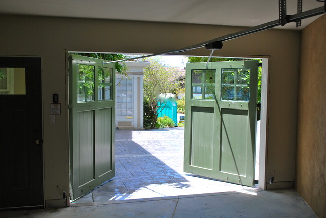 Out-Swing Carriage garage Doors - Traditional - Granny 