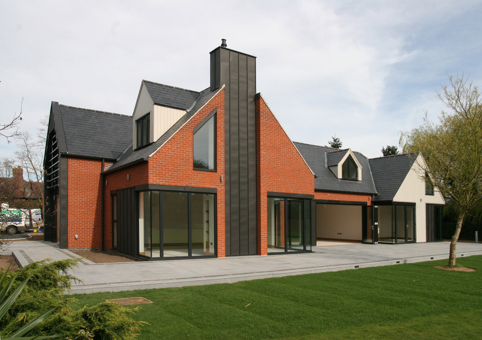 Inspiration for a contemporary house exterior in Other.