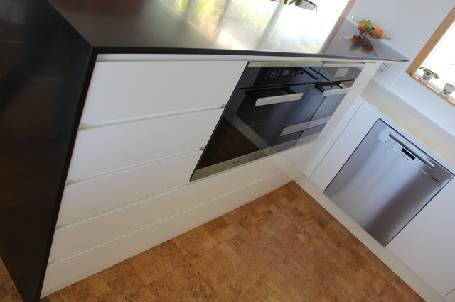 Modern kitchen. Corian benchtops modern-kitchen