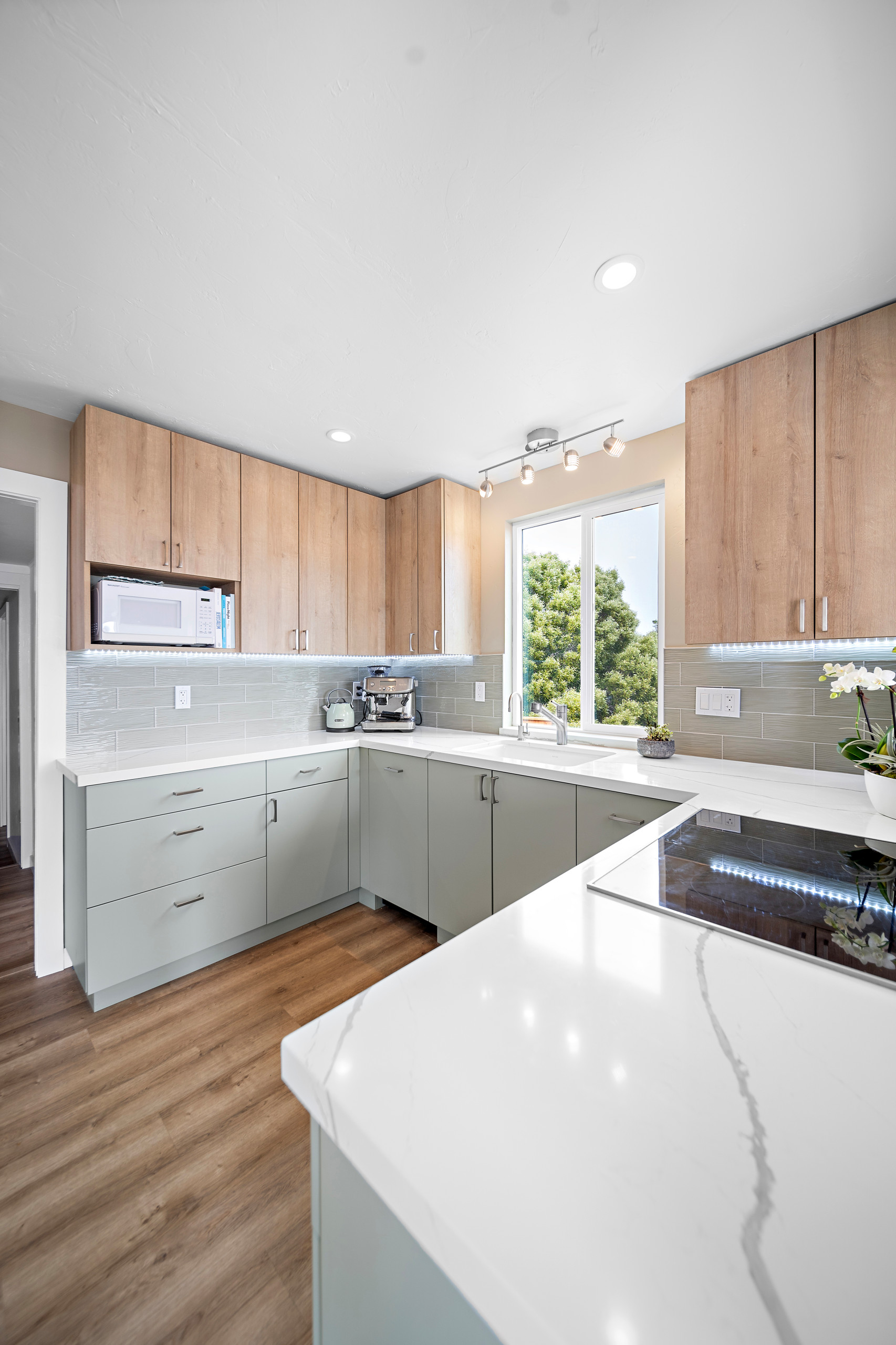 Bodega | Lovely Transitional Kitchen Remodel