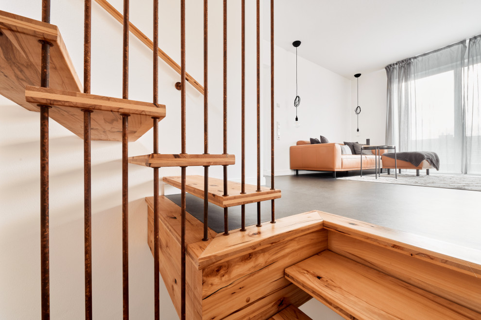 Консольная лестница из бука