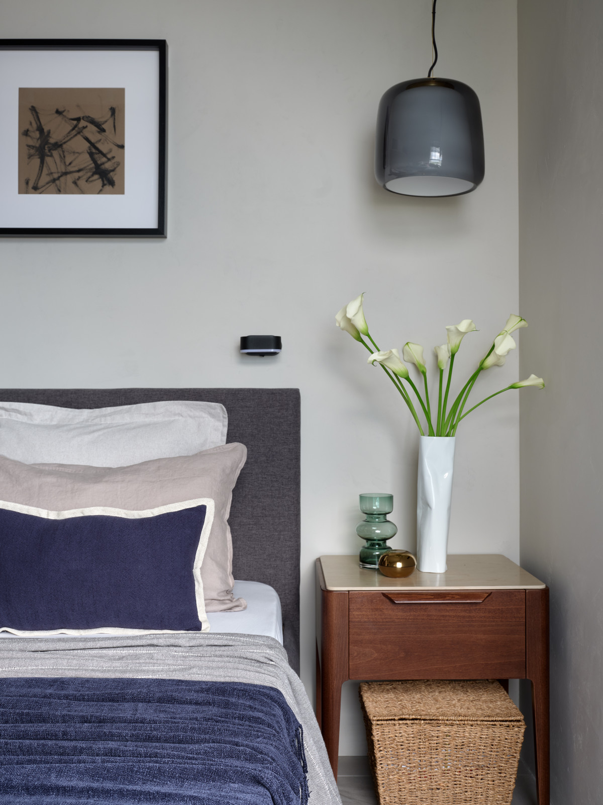 Аппартаменты на 35 этаже. Дизайнер Валерия Москалева. Публикация Elle Decoration