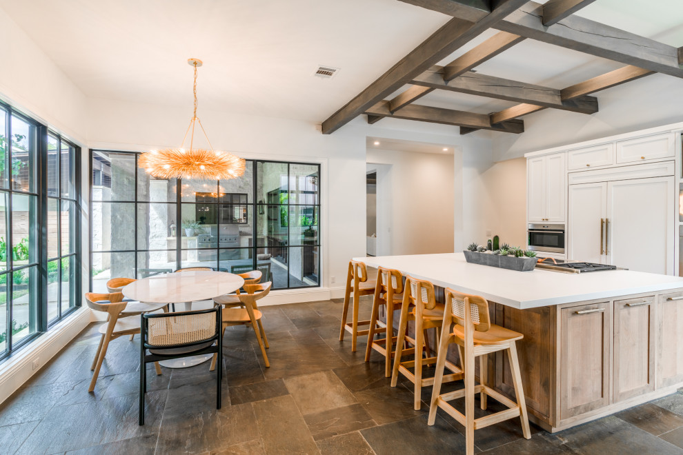 Kitchen - rustic kitchen idea in Austin