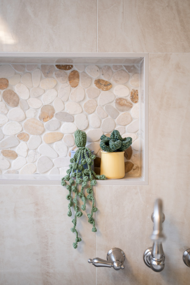 Desert Willow | Master Bathroom