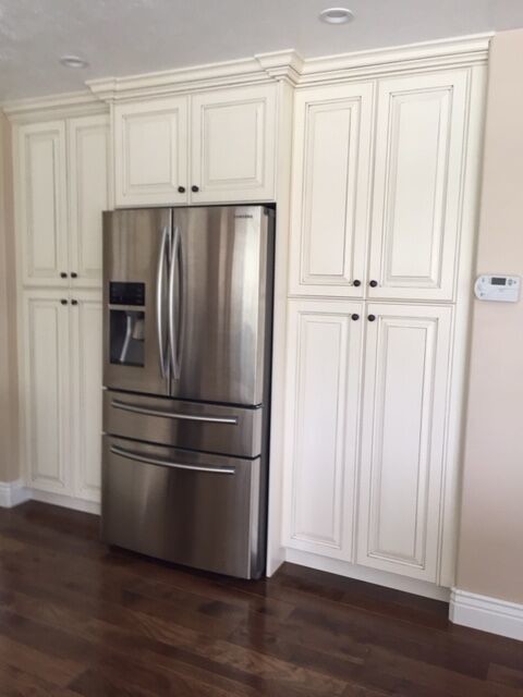 Kitchen Cabinetry contemporary-kitchen