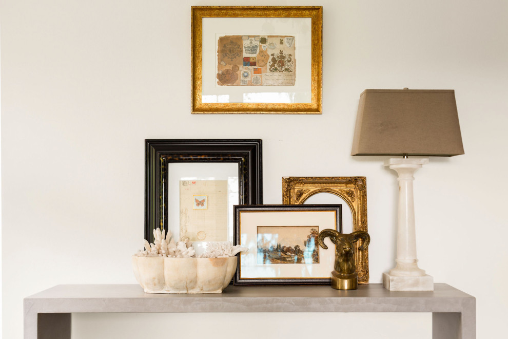 Inspiration for a transitional home design remodel in Seattle
