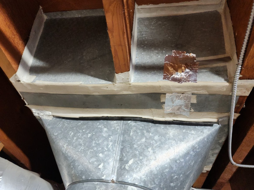 Asbestos duct tapes? Should I remove and how to remove?