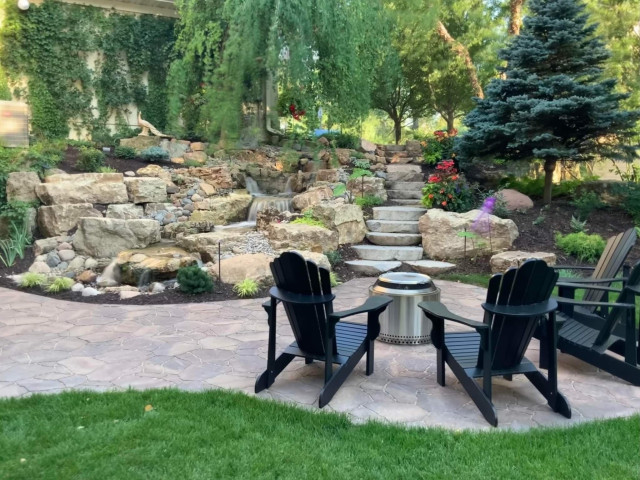 Pondless Waterfalls - Minneapolis - by Pond King Water Gardens | Houzz AU