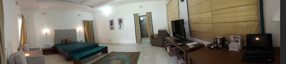 Photo of an Asian bedroom in Hyderabad.